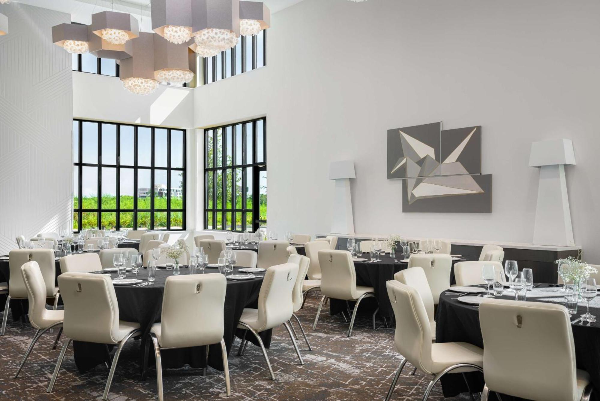 Hilton Garden Inn Orlando I-4 Millenia Blvd Mall ภายนอก รูปภาพ