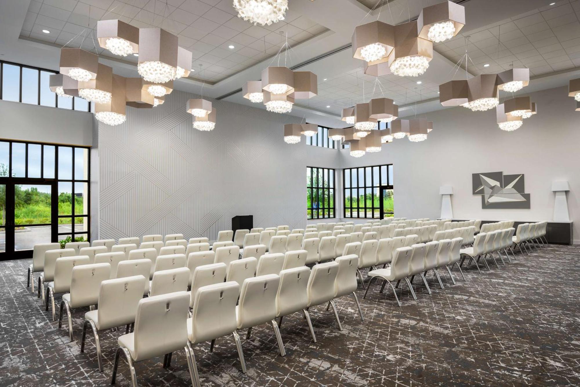 Hilton Garden Inn Orlando I-4 Millenia Blvd Mall ภายนอก รูปภาพ